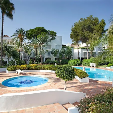 Apartment White Pearl J4